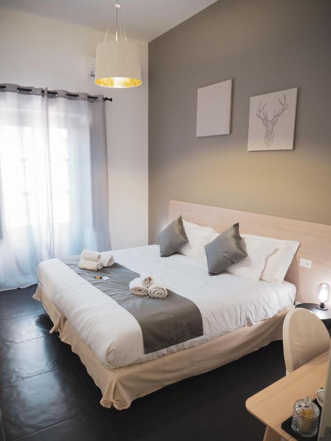 Dhome B&B ปาแลร์โม ภายนอก รูปภาพ