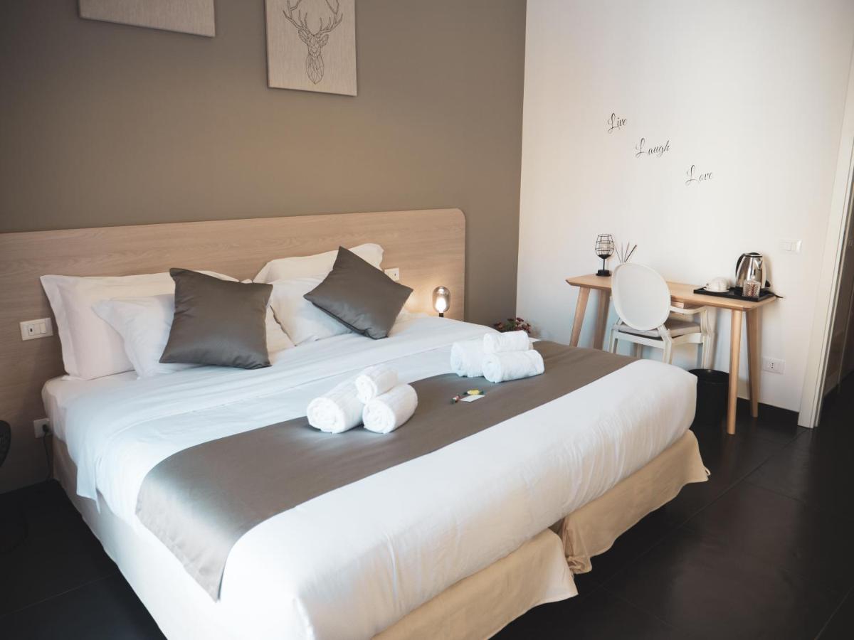 Dhome B&B ปาแลร์โม ภายนอก รูปภาพ