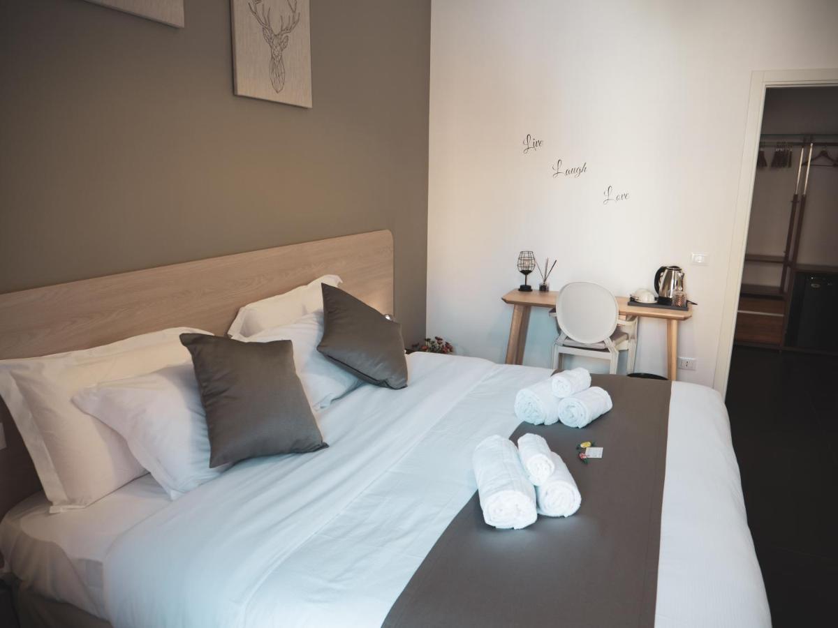 Dhome B&B ปาแลร์โม ภายนอก รูปภาพ